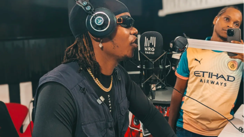 Aspino Boy : l’étoile montante du Congo saluée par NRG Radio Uganda