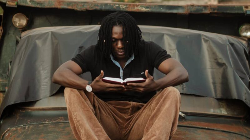 Nicodème Mapasa : du rap de rue au gospel inspirant, la nouvelle voix de Goma